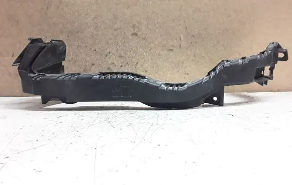 Headlight/headlamp mounting bracket