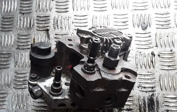 Renault Espace - Grand espace IV Fuel injection high pressure pump 8200170377