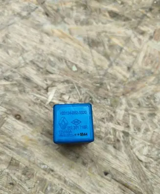 Opel Vivaro Other relay
