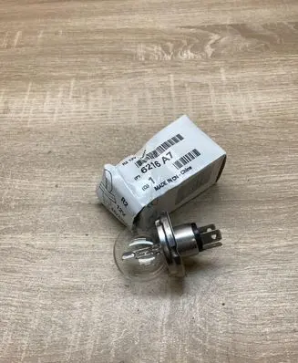 Ford Fiesta Headlight/headlamp bulb 6216A7