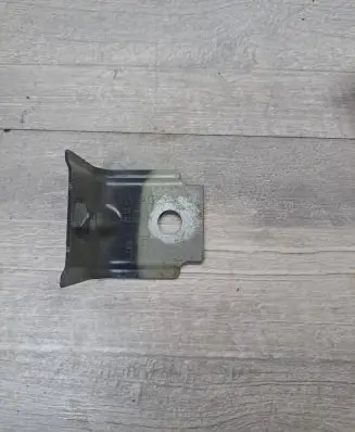 Volkswagen PASSAT B8 Fender mounting bracket 3G0809471