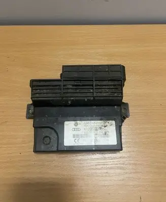Audi Q7 4L Comfort/convenience module 4F0907280E