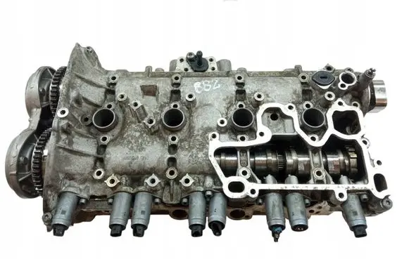 Skoda Octavia Mk4 Engine head 06N103403E