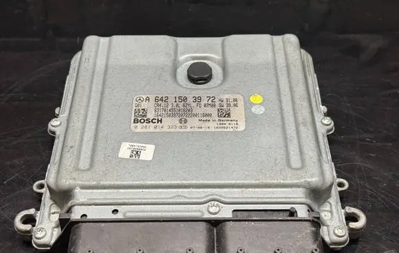 Mercedes-Benz E W211 Engine control unit/module A6421503972 0281014323