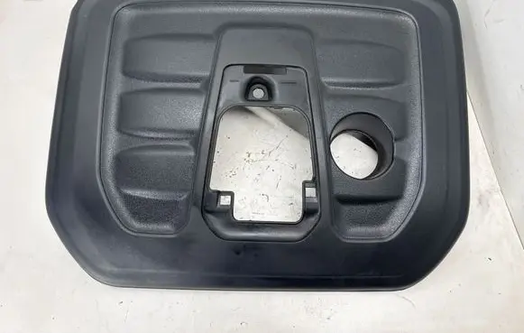 Dodge Durango Engine cover (trim) 05281383AE 05281616AC 05281383AF