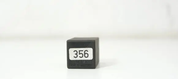 Audi A8 S8 D2 4D Other relay 4D0907307