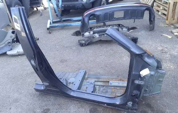 Toyota RAV 4 (XA50) Front sill (body part) 