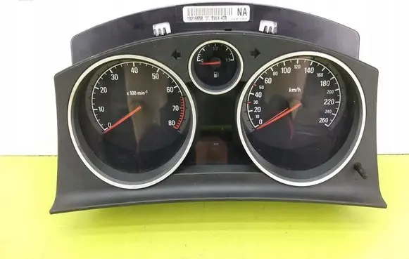 Opel Astra H Speedometer (instrument cluster) 13216658