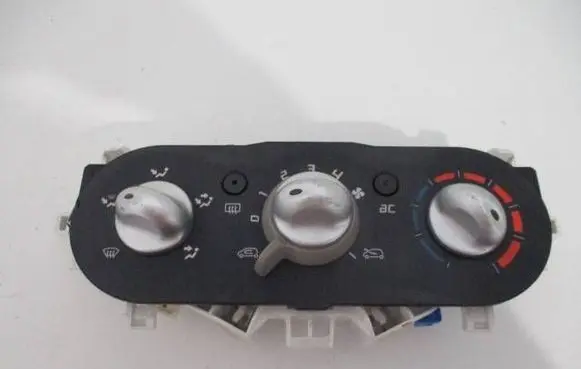 Renault Twingo II Climate control unit 69837001