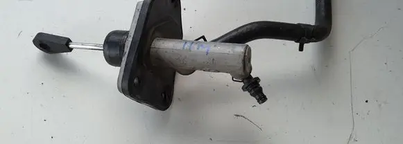 KIA Sorento Clutch slave cylinder 