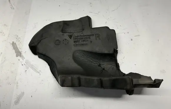 Porsche Cayenne (92A) Intercooler air guide/duct channel 7P5129146G