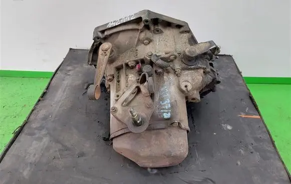 Peugeot Partner Manual 5 speed gearbox 20CP37