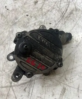 Volvo XC90 Vacuum pump 30731825