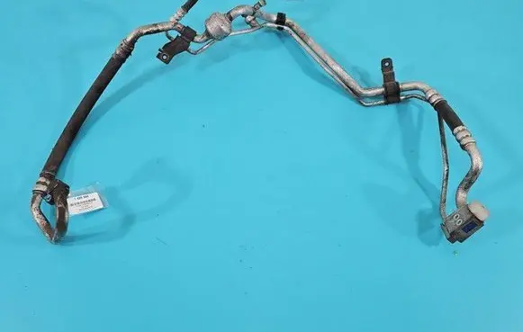 Air conditioning (A/C) pipe/hose