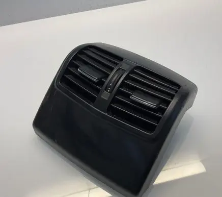 Mercedes-Benz E W212 Rear air vent grill A2128300454 2128300454
