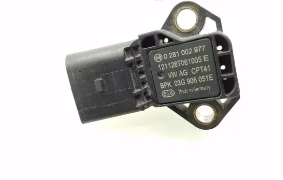 Audi A4 S4 B8 8K Air pressure sensor 0281002977 03G906051E
