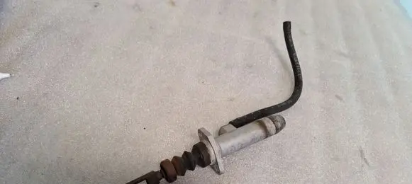 Audi 80 90 S2 B4 Clutch master cylinder 893721401D