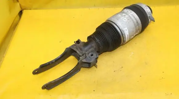 Audi Q7 4L Front air suspension shock absorber 