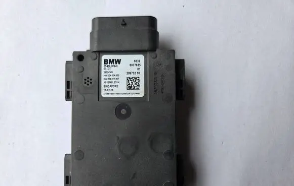BMW 7 G11 G12 Blind spot module 6877835