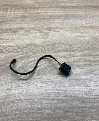 BMW 3 E90 E91 Plug wire 1452049