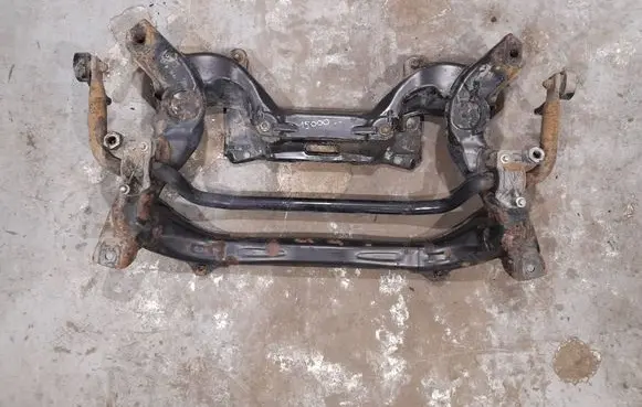 Mercedes-Benz E W211 Front subframe 2116201187 2116200987