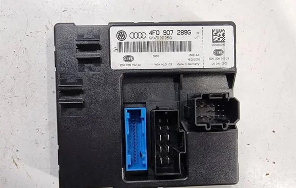 Audi A6 S6 C6 4F Light module LCM 4F0907289G 4F0910289G