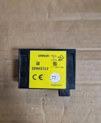 Chevrolet Captiva Door central lock control unit/module 20803737