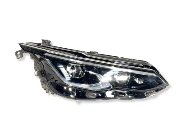Volkswagen Golf VIII Headlight/headlamp 5H1941060C