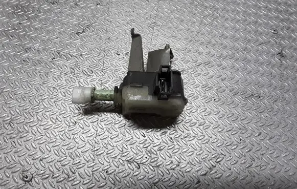 Fuel tank cap lock motor