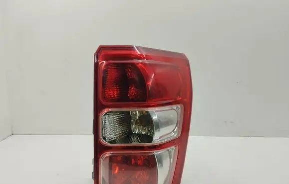 Suzuki Grand Vitara II Rear/tail lights E131504