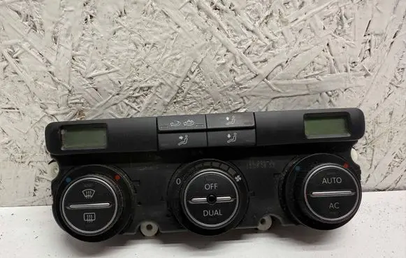 Volkswagen Tiguan Climate control unit 1K0907044CT 5HB01010600 SW1213