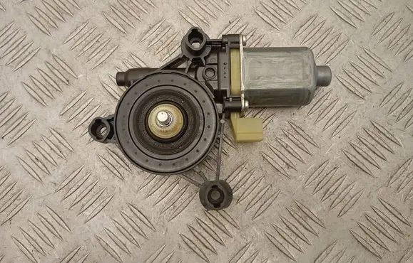 Volkswagen Crafter Front door window regulator motor 8W0959801