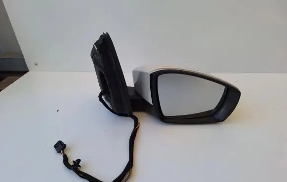 Volkswagen Polo V 6R Front door electric wing mirror 6C1857502C