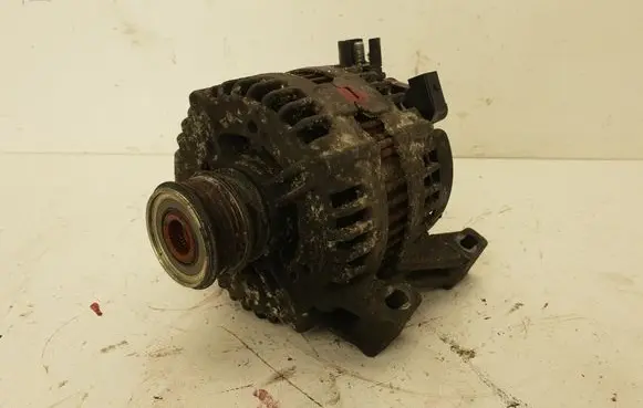 Volvo XC70 Generator/alternator 6G9N10300JD 0121715008