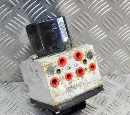 Volkswagen PASSAT B6 ABS Pump 3C0614109AF 16705912