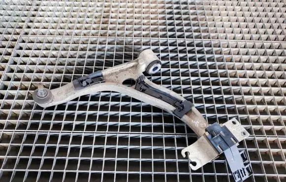 Front lower control arm/wishbone