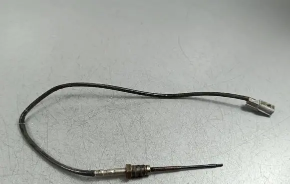 Nissan Note (E12) Lambda probe sensor 2264018321