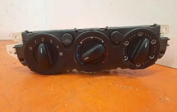 Audi A6 Allroad C6 Climate control/heater control trim 3M5T-19980-AC
