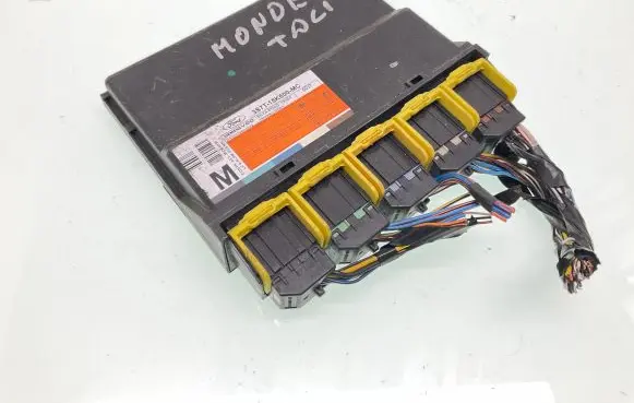 Ford Mondeo Mk III Comfort/convenience module 3S7T15K600MC 5WK48753G