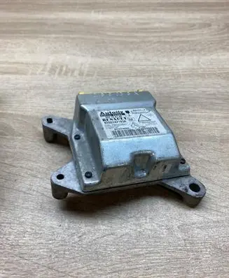 Renault Laguna II Airbag control unit/module 8200142183A 550758700