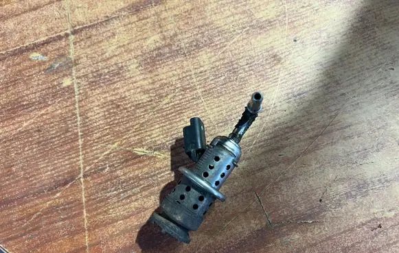 Citroen Berlingo AdBlue injector F247B01586 8802763880