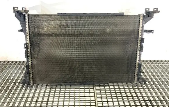 Coolant radiator