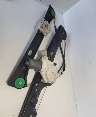BMW 3 E90 E91 Front door window regulator with motor 6927028