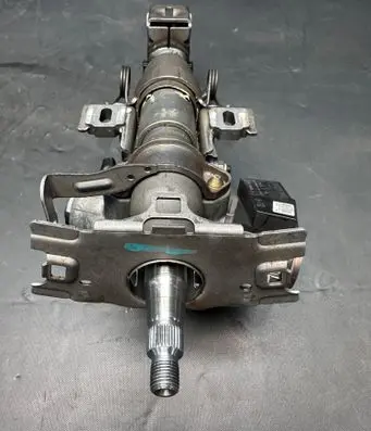 Toyota Avensis T250 Steering wheel axle 736661A 8924502010 8978305010