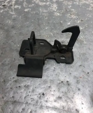 Seat Altea Engine bonnet/hood lock/latch loop/hook 5P0823480