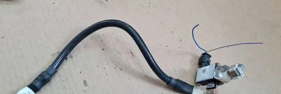 Audi A4 S4 B9 Negative earth cable (battery) 8S0915181C