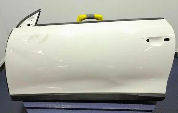 Volkswagen Scirocco Front door 