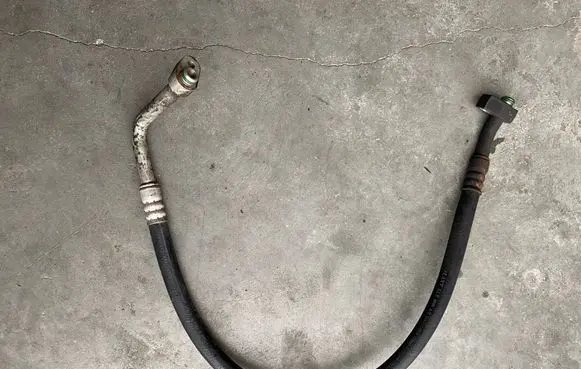 Iveco Daily 6th gen Air conditioning (A/C) pipe/hose 5801595270
