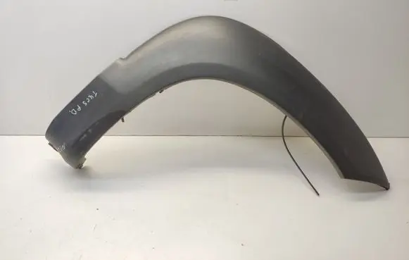 Hyundai Tucson JM Front arch 