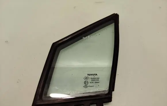 Toyota Corolla Verso E121 Front door vent window glass four-door 43R00097 TS917